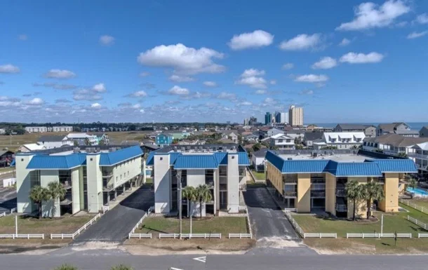 Dormitories Lodging
